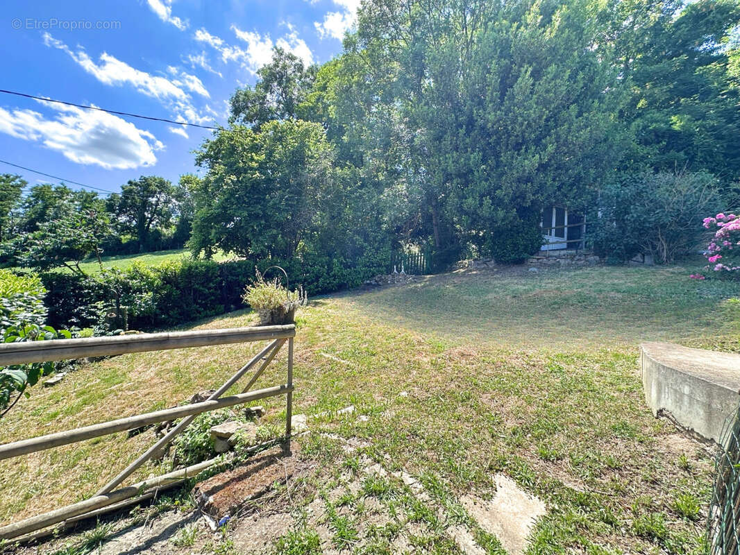 Maison à PIERRECLOS