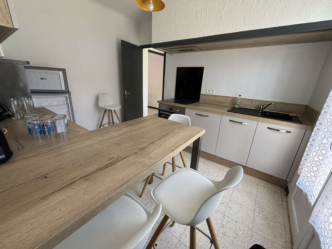 Maison à ENTRECHAUX