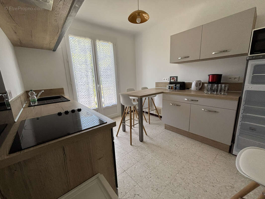 Maison à ENTRECHAUX