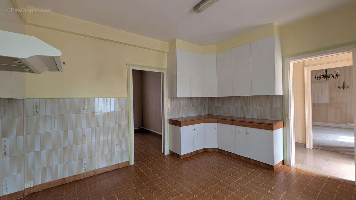 Maison à VILLEMOYENNE