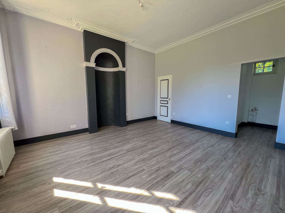 Maison à LA VESPIERE