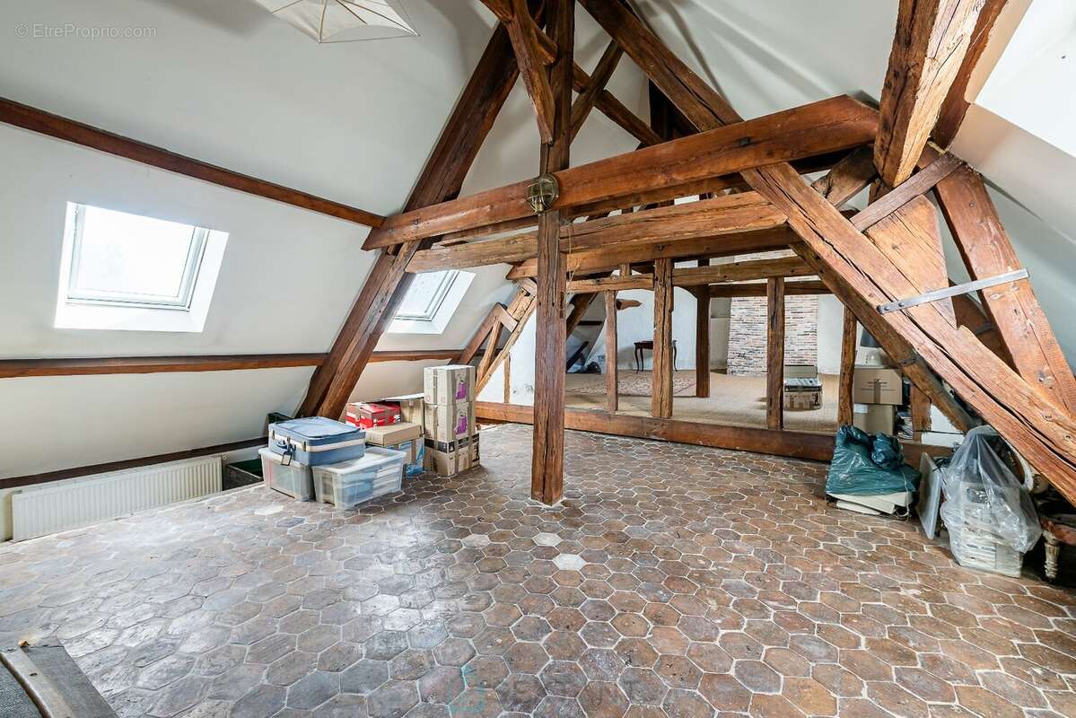 Maison à MORET-SUR-LOING