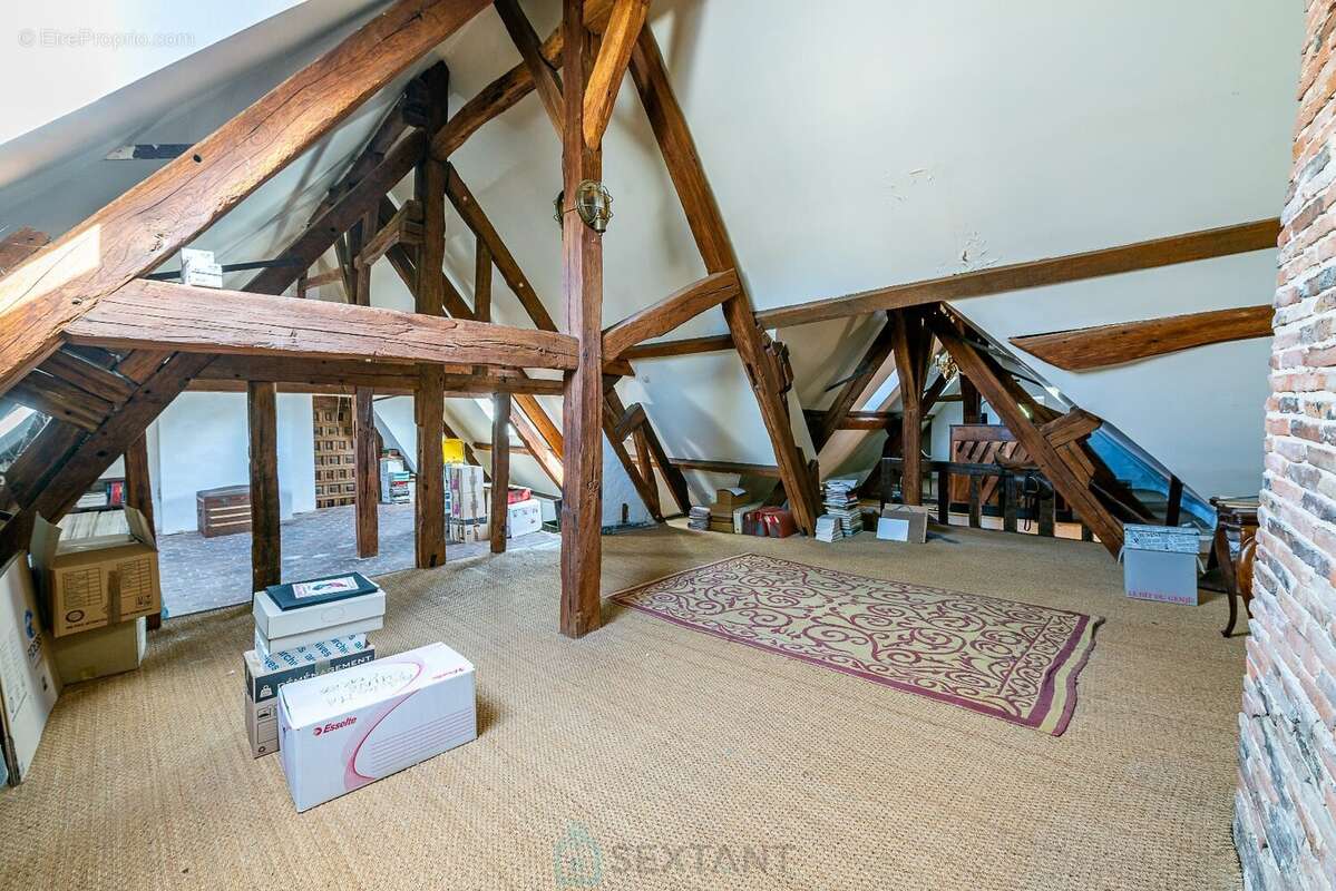 Maison à MORET-SUR-LOING