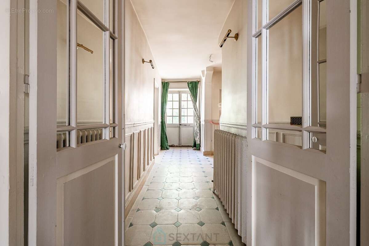 Maison à MORET-SUR-LOING