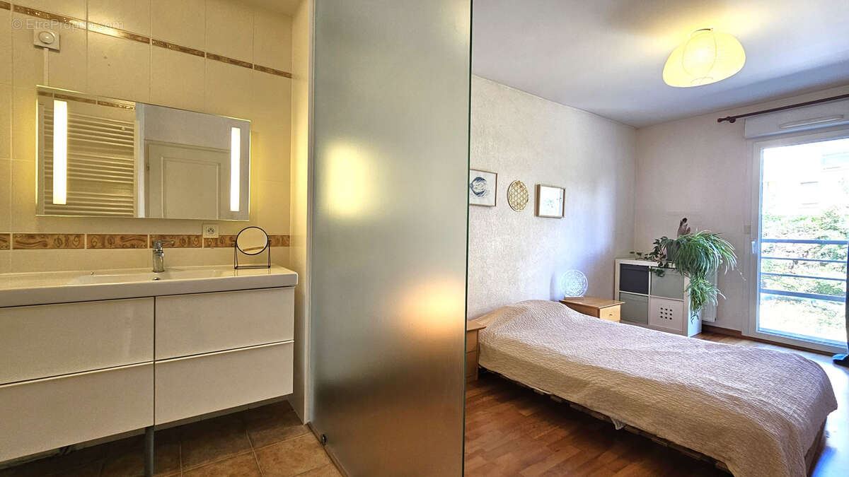 Appartement à FERNEY-VOLTAIRE