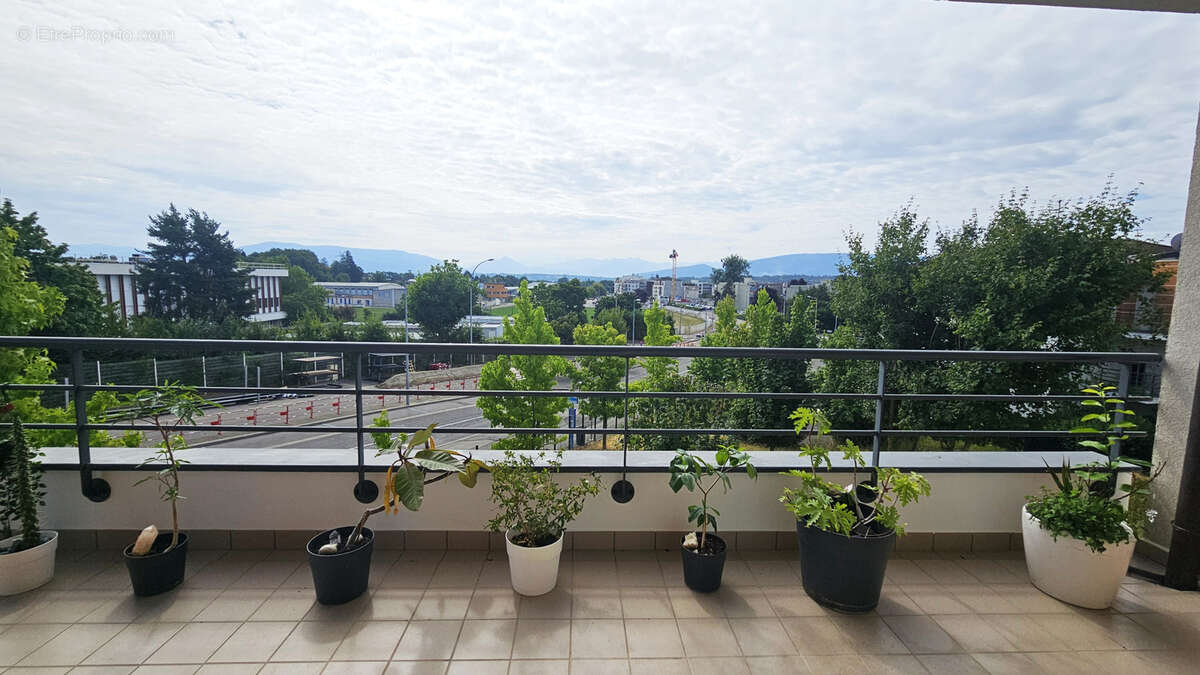 Appartement à FERNEY-VOLTAIRE