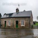 Terrain à CHERENCE-LE-HERON