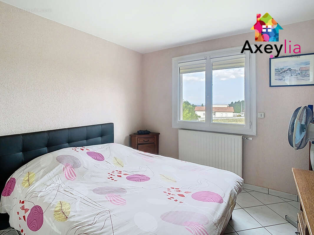 Maison à SAINT-HAON-LE-VIEUX