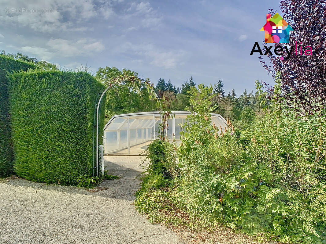 Maison à SAINT-HAON-LE-VIEUX