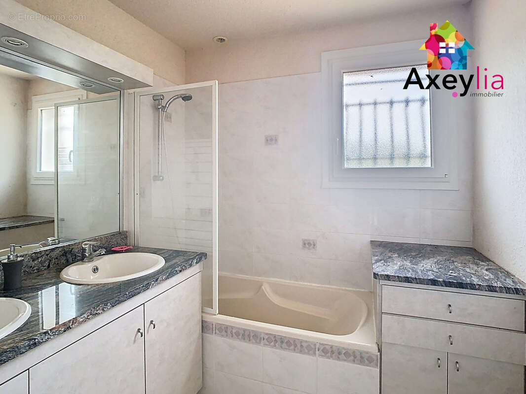 Maison à SAINT-HAON-LE-VIEUX