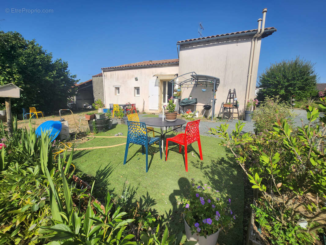 Maison à LA REORTHE