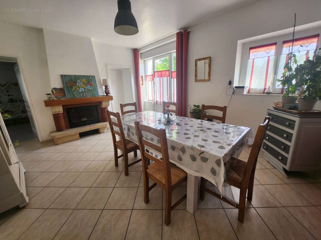 Maison à LA REORTHE