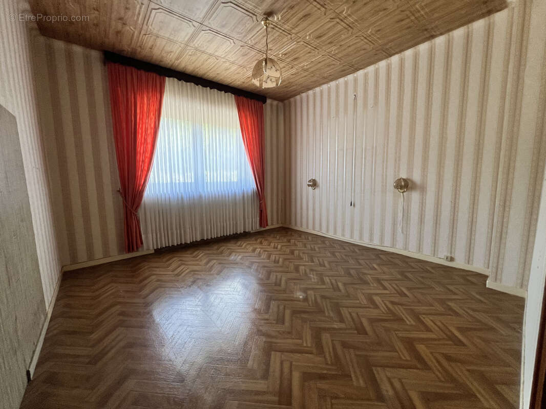 Maison à BERVILLER-EN-MOSELLE