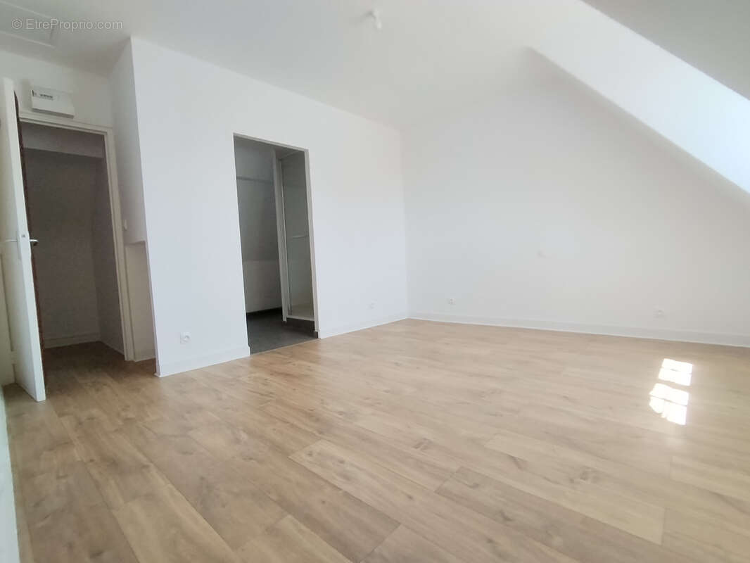 Maison à SAINT-JEAN-LE-THOMAS