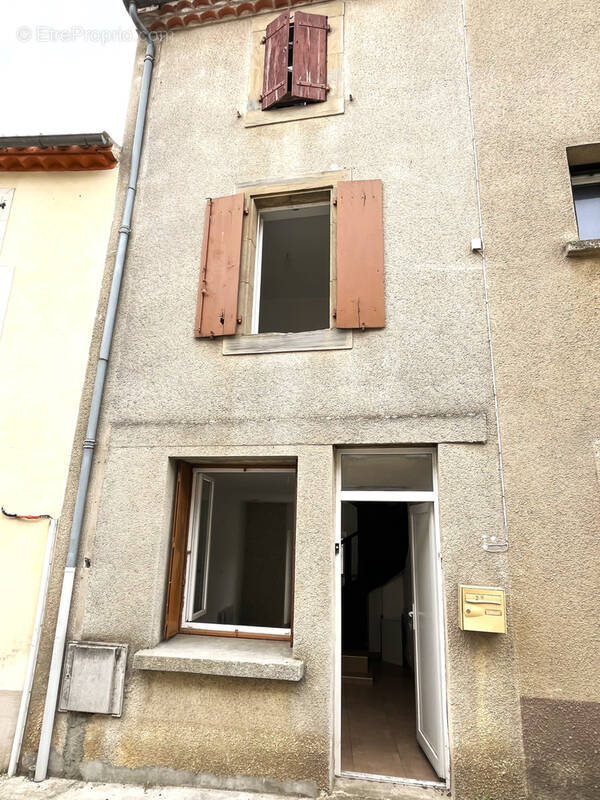 Maison à BELVEZE-DU-RAZES