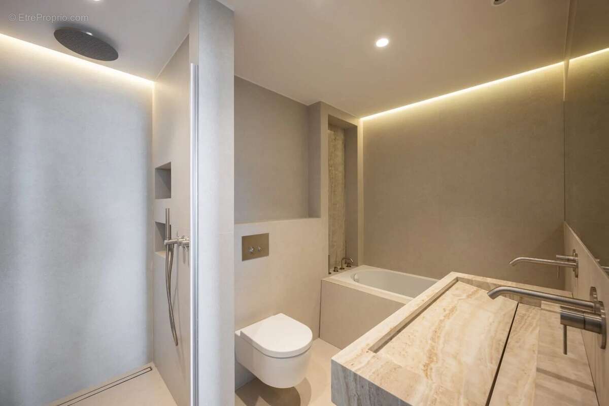 Appartement à BEAULIEU-SUR-MER