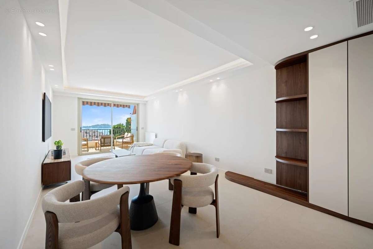 Appartement à BEAULIEU-SUR-MER