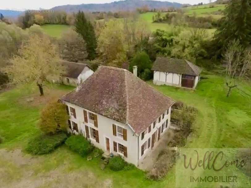 Maison à BARBERAZ