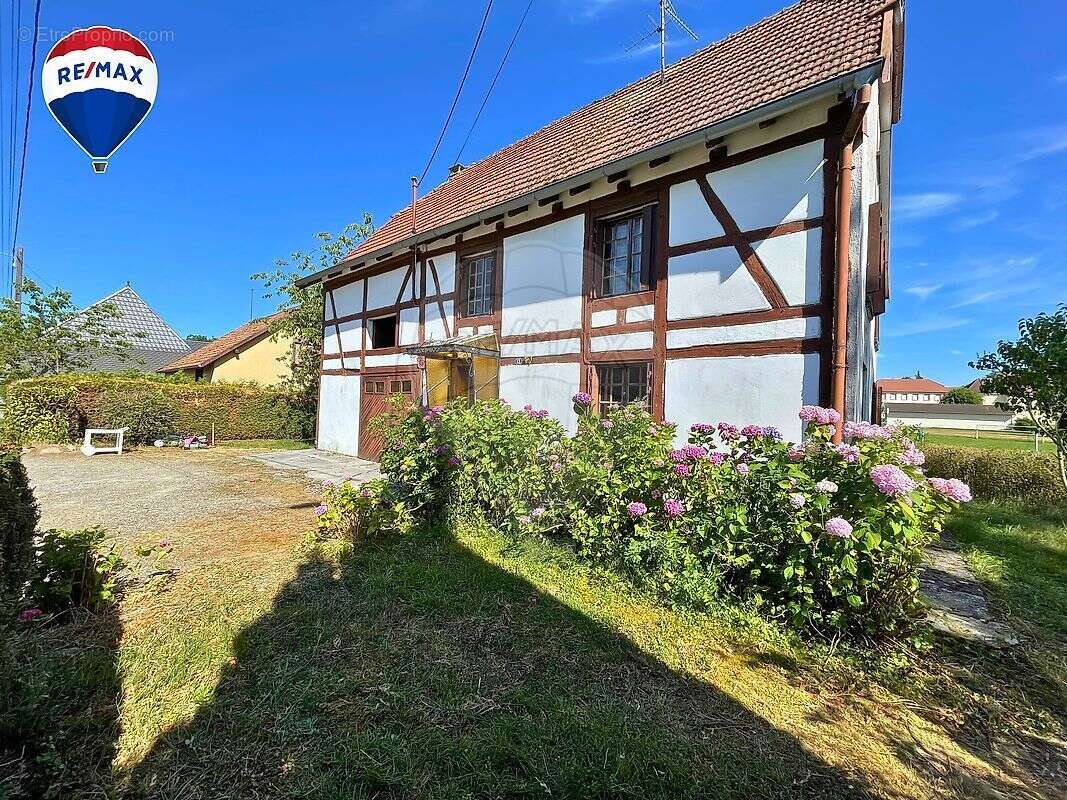 Maison à CHAVANNES-LES-GRANDS