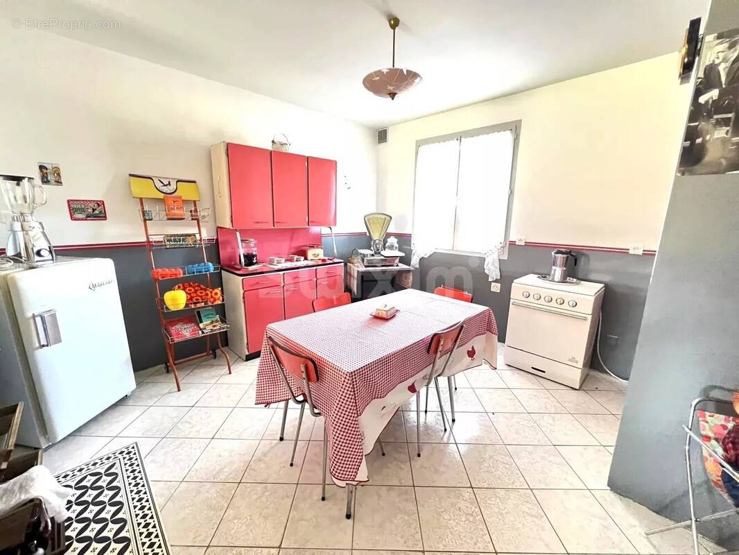 Maison à LONS-LE-SAUNIER