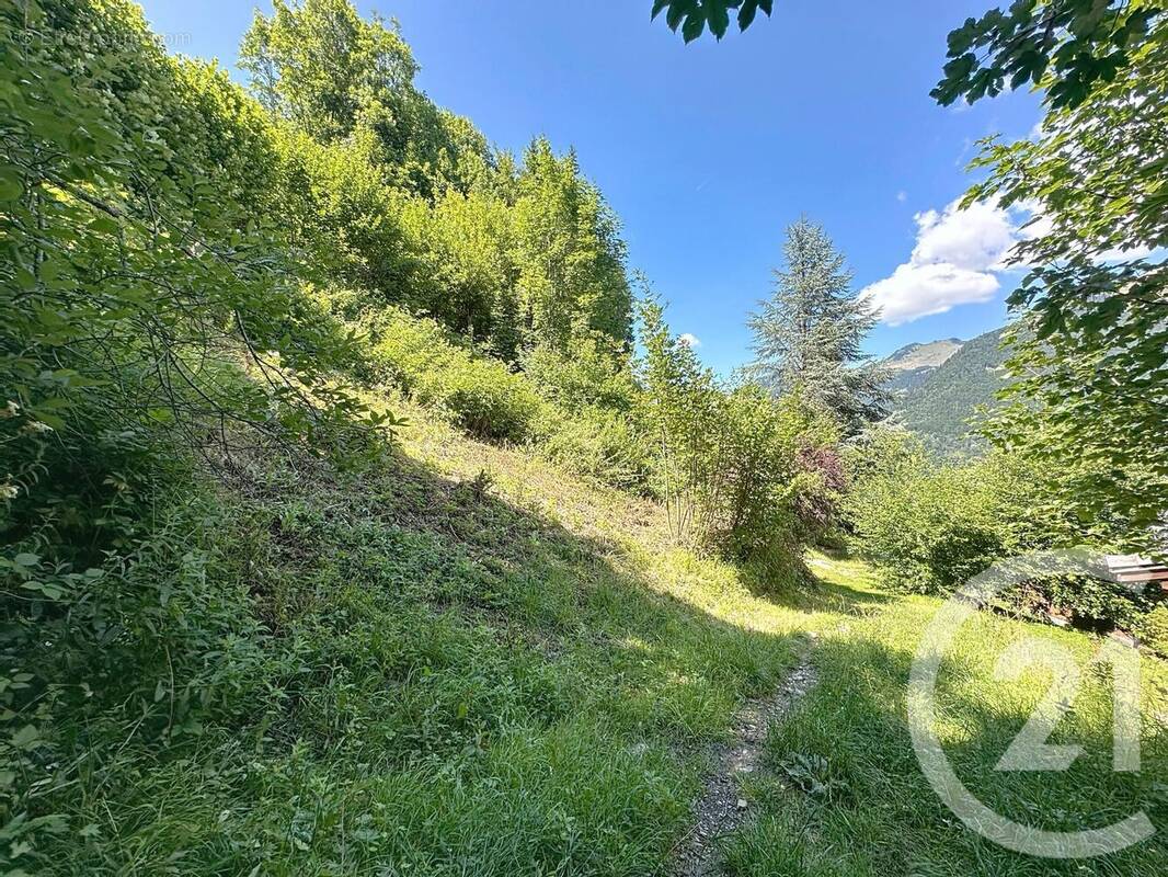 Terrain à LA COTE-D&#039;ARBROZ