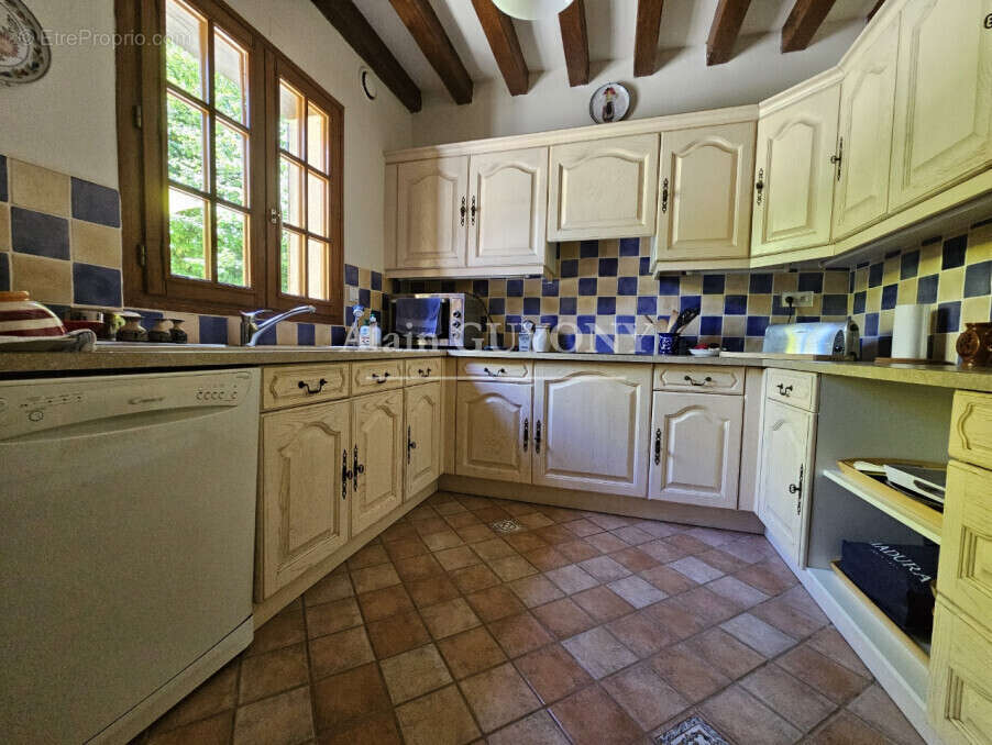 Maison à PONT-L&#039;EVEQUE