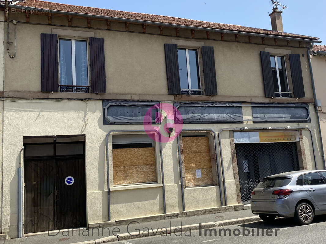 Appartement à DECAZEVILLE