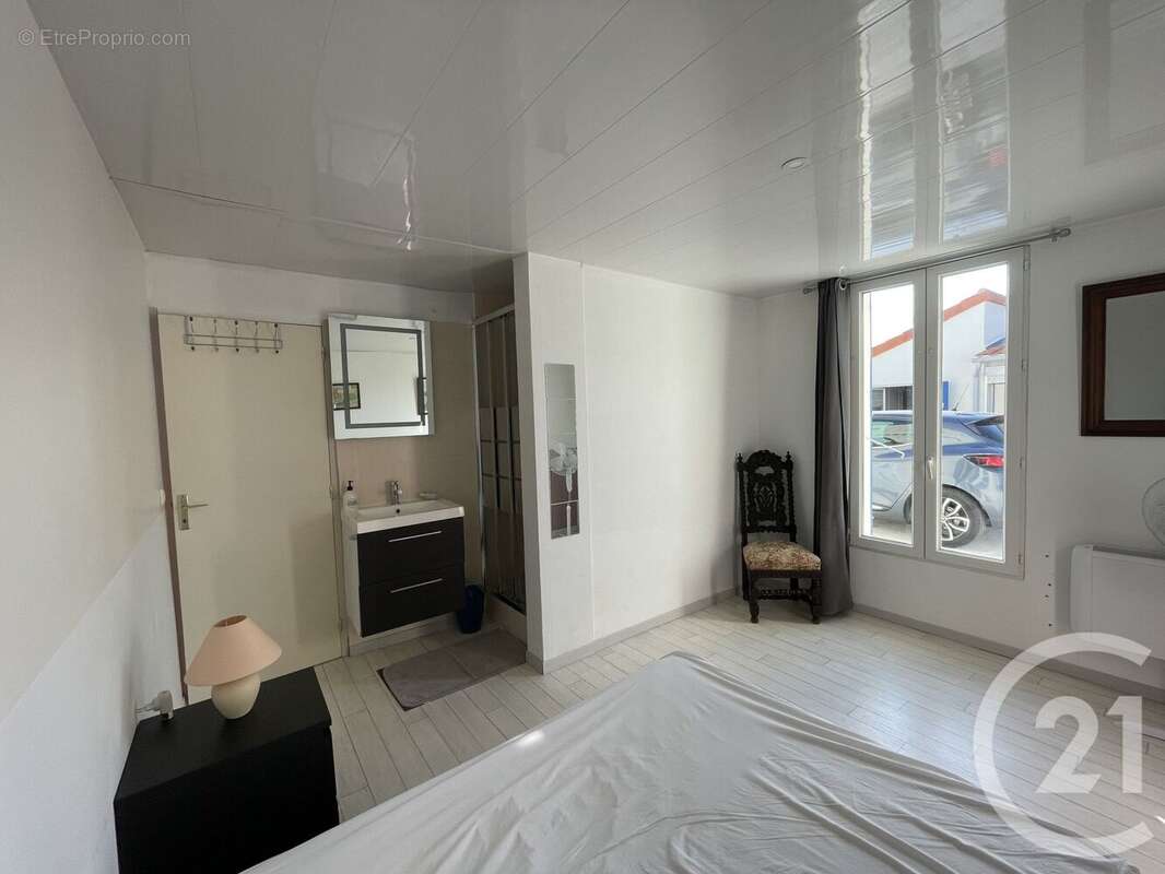 Maison à SAINT-SULPICE-DE-ROYAN