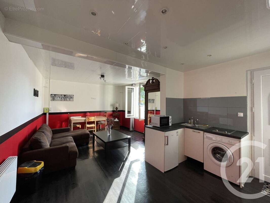 Maison à SAINT-SULPICE-DE-ROYAN