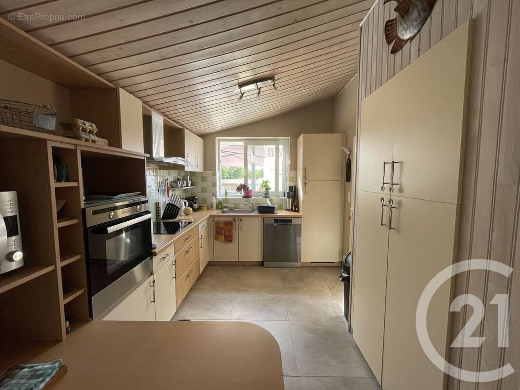 Maison à SAINT-SULPICE-DE-ROYAN