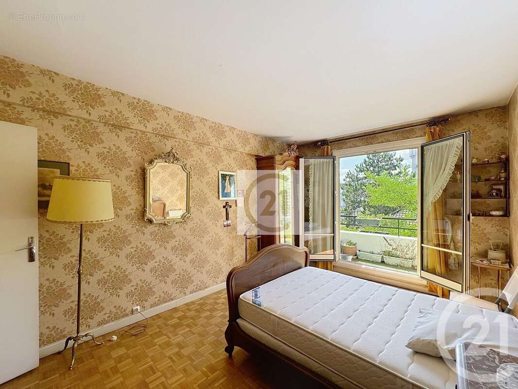 Appartement à SAINT-CLOUD