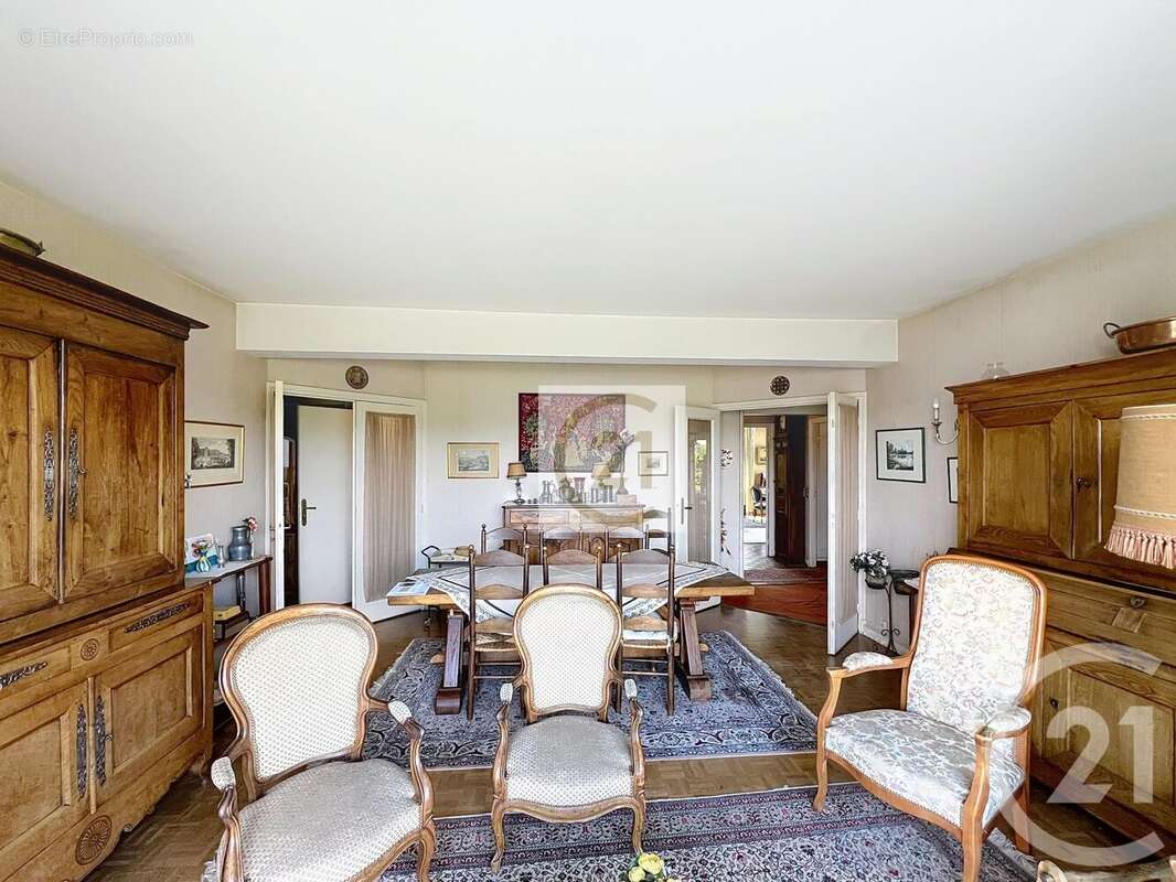 Appartement à SAINT-CLOUD