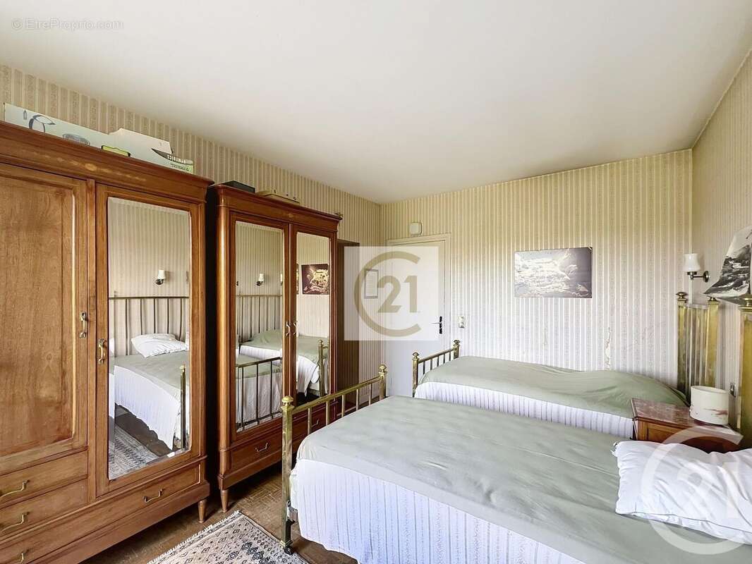 Appartement à SAINT-CLOUD