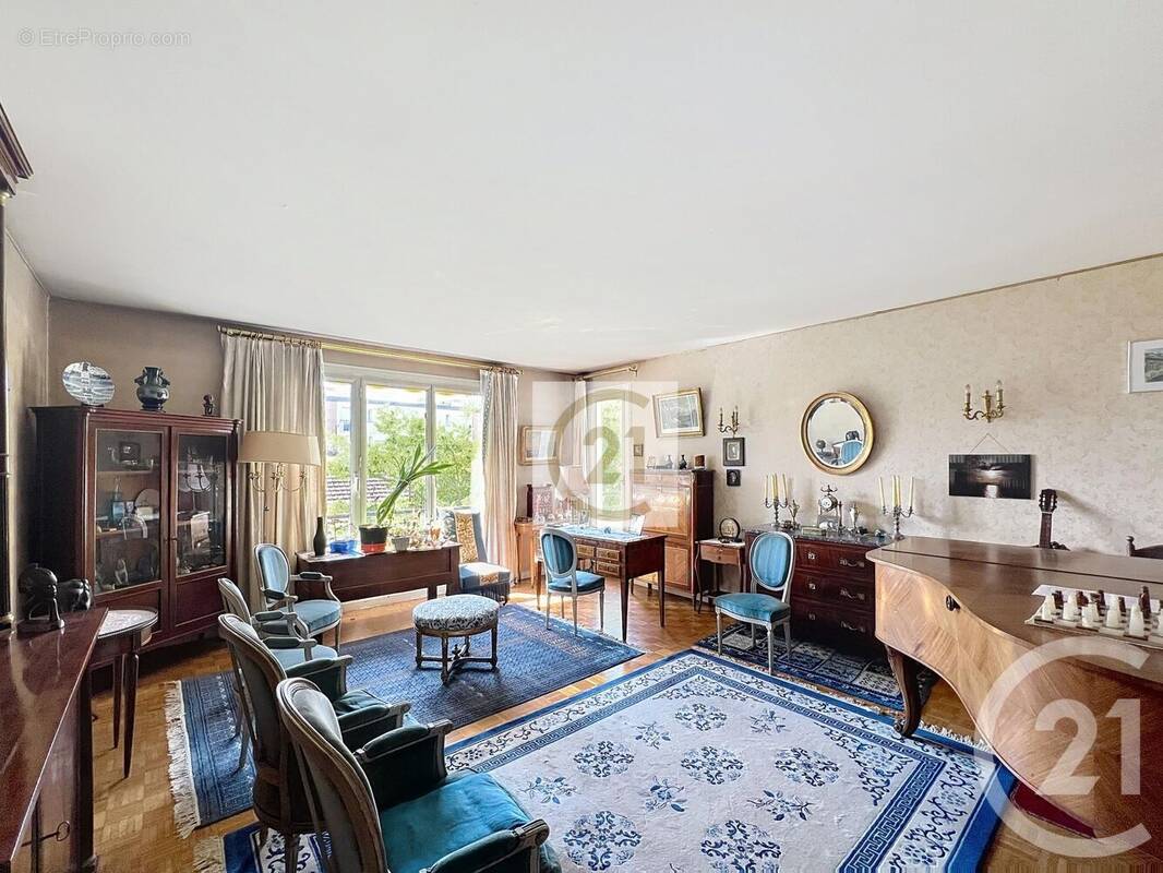 Appartement à SAINT-CLOUD