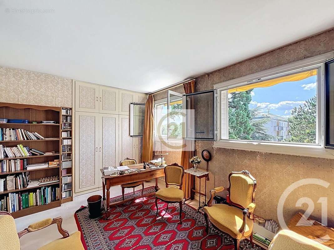 Appartement à SAINT-CLOUD