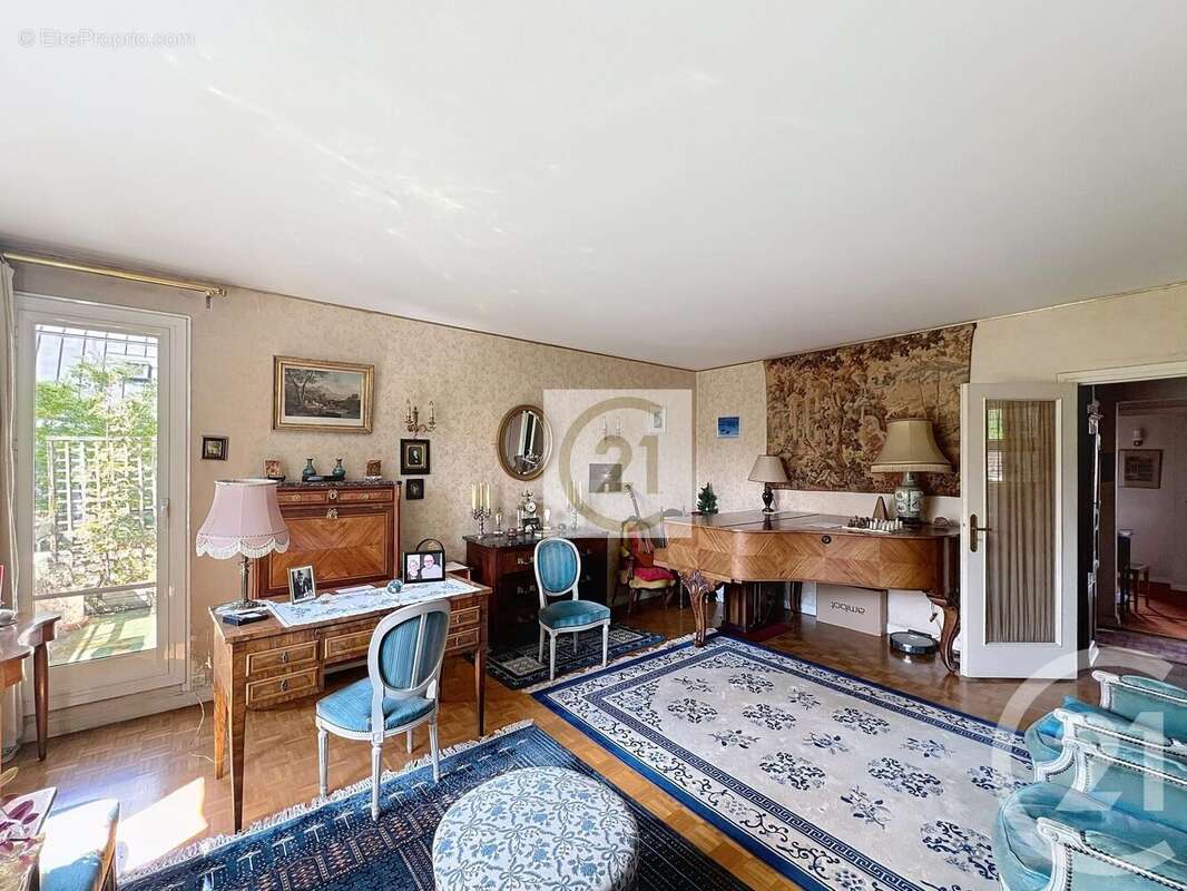 Appartement à SAINT-CLOUD