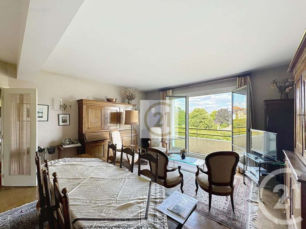 Appartement à SAINT-CLOUD