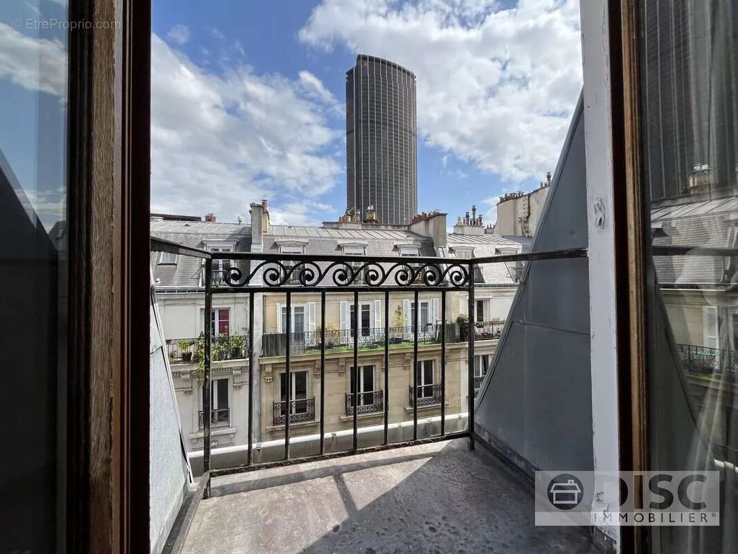Appartement à PARIS-15E