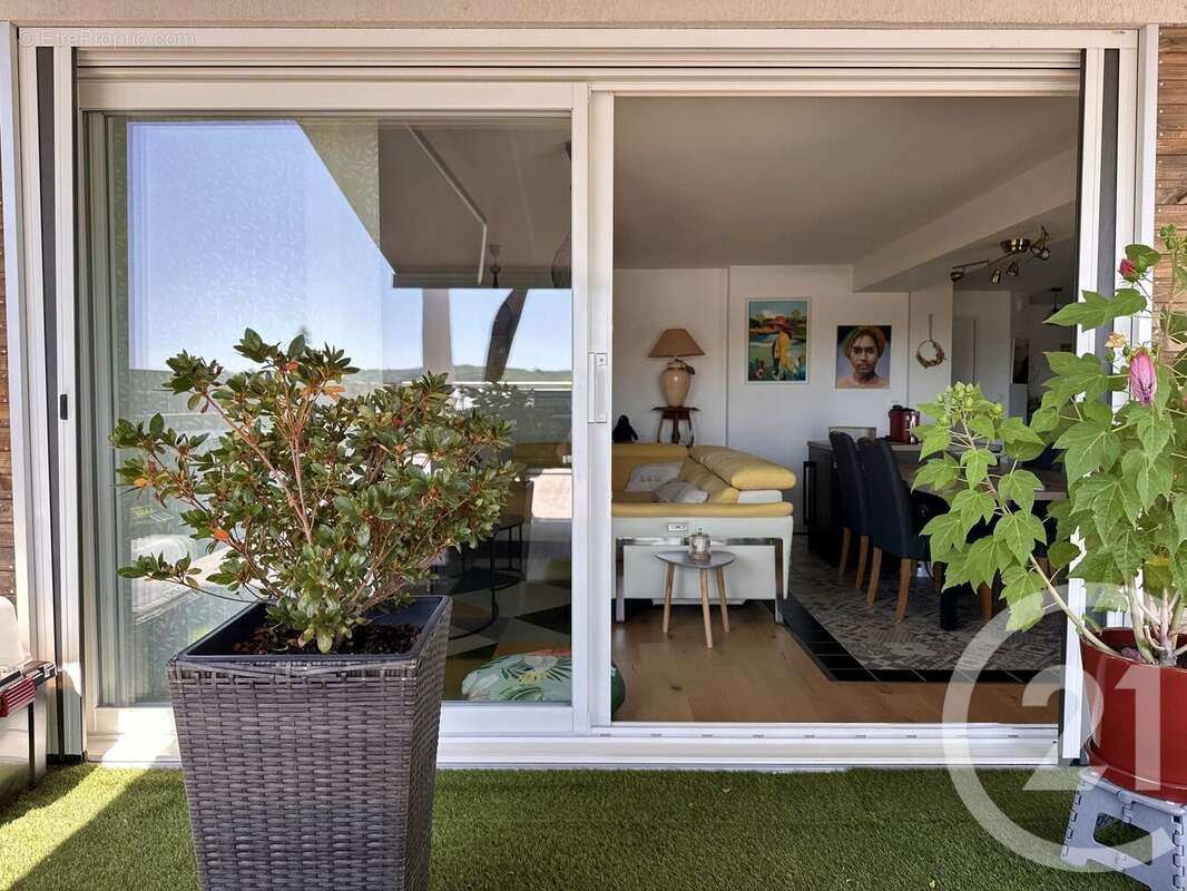 Appartement à REALMONT