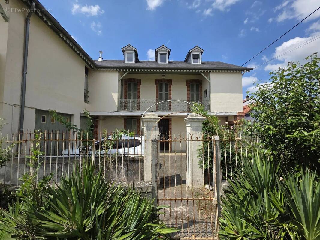 Maison à TARBES