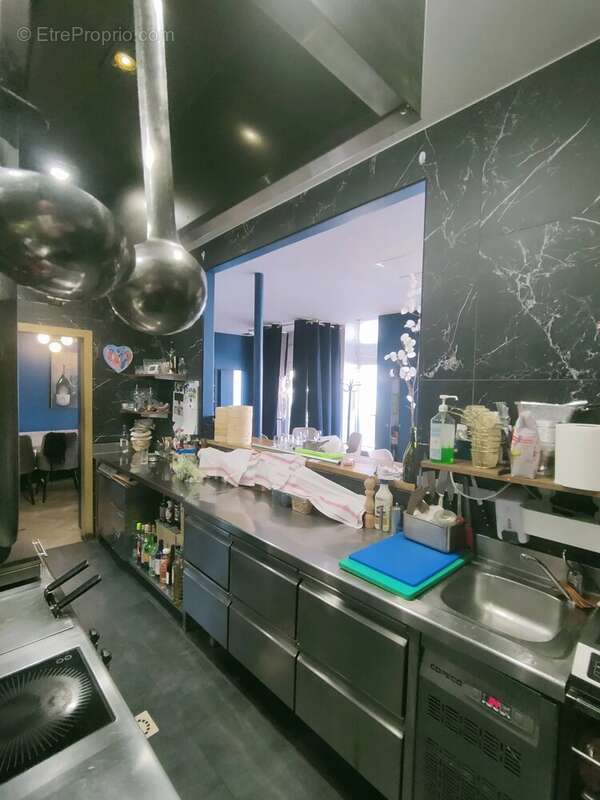 Commerce à LE PERREUX-SUR-MARNE