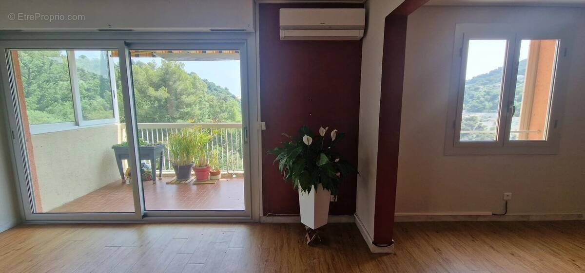 Appartement à MENTON