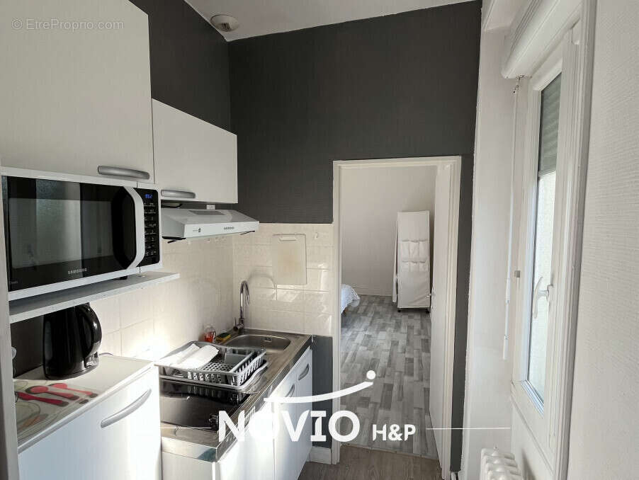 Appartement à LENCLOITRE