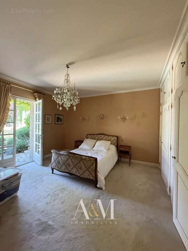 Maison à SAINT-FLOUR