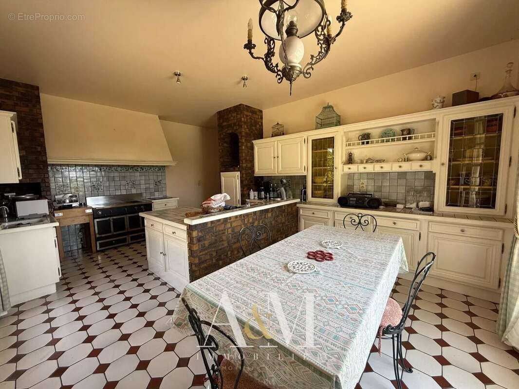 Maison à SAINT-FLOUR