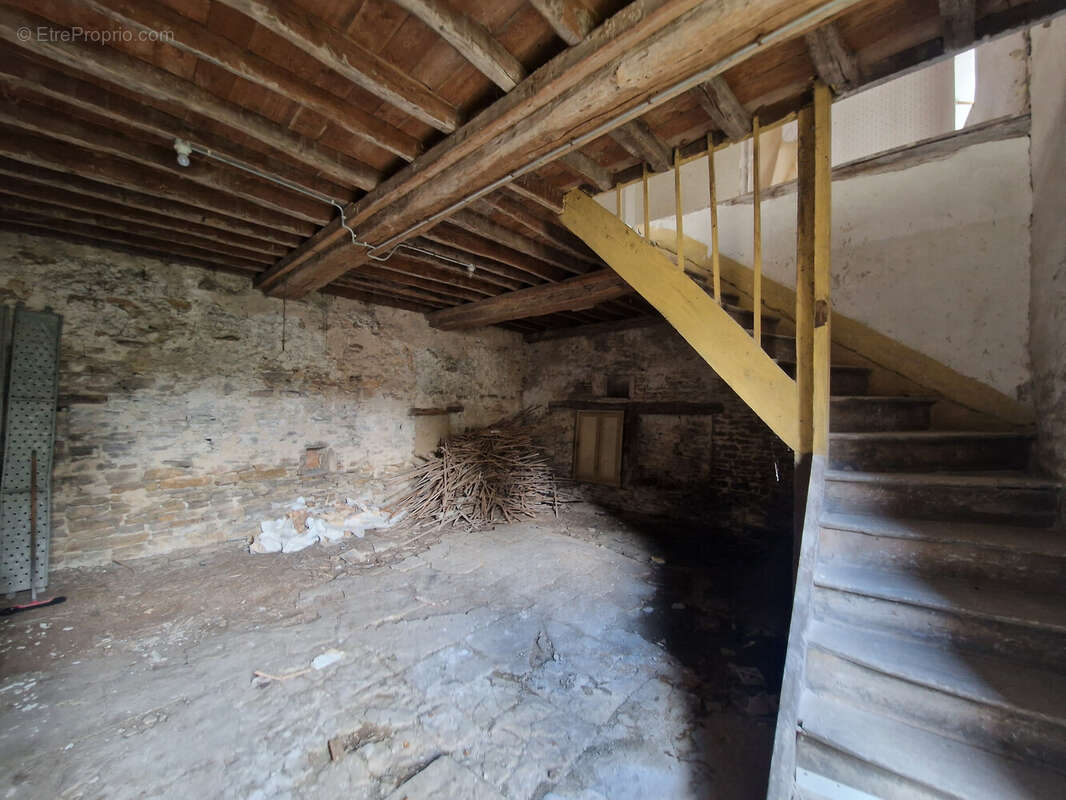 Maison à SAVIGNY-LES-BEAUNE