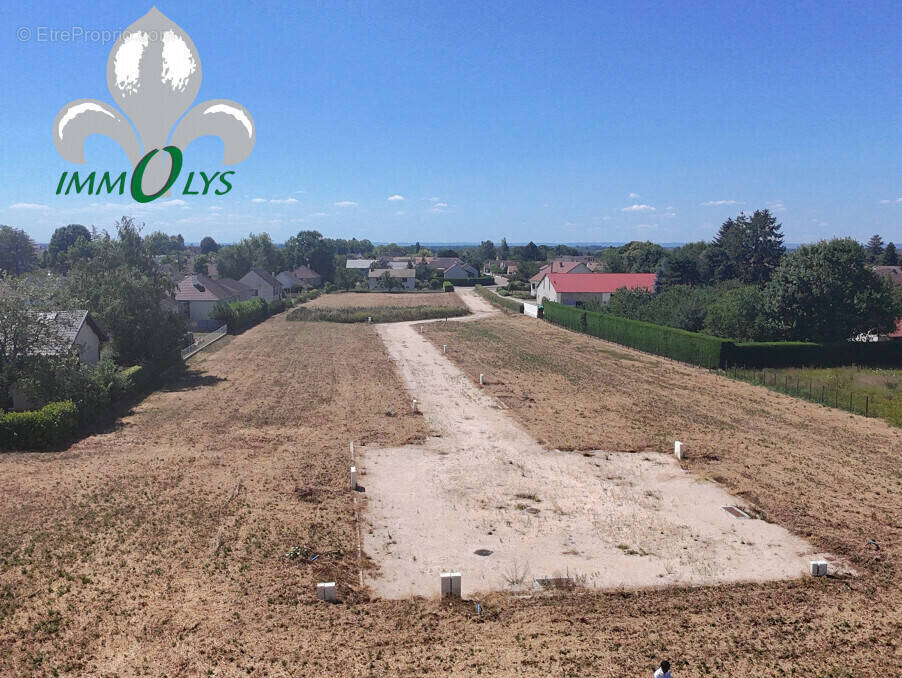 Terrain à SEURRE