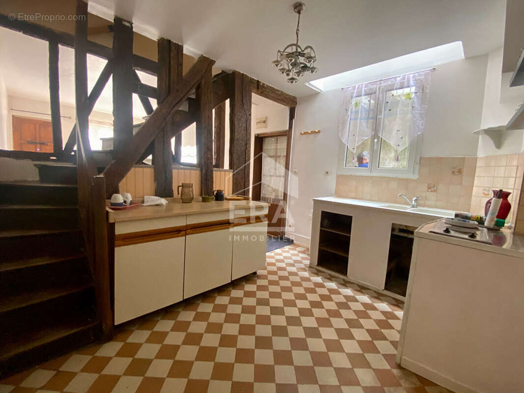 Maison à CHATILLON-COLIGNY