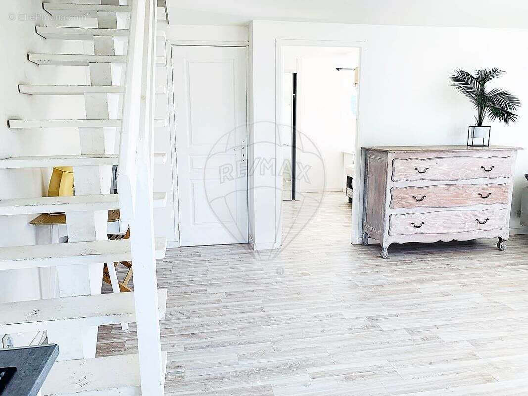 Autre à LES MATHES