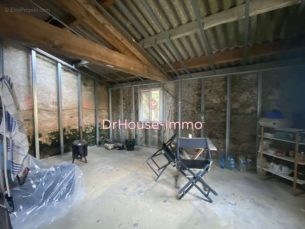 Maison à L&#039;AIGUILLON-SUR-VIE